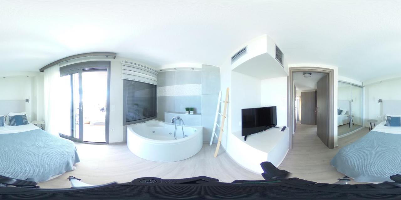 Hanioti Suite Maisonette In Front Of The Sea Ngoại thất bức ảnh