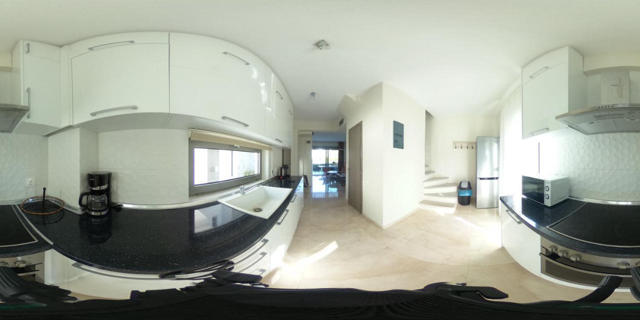 Hanioti Suite Maisonette In Front Of The Sea Ngoại thất bức ảnh